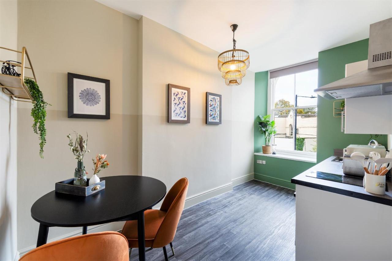 בריסטול Your Apartment I Clifton House מראה חיצוני תמונה